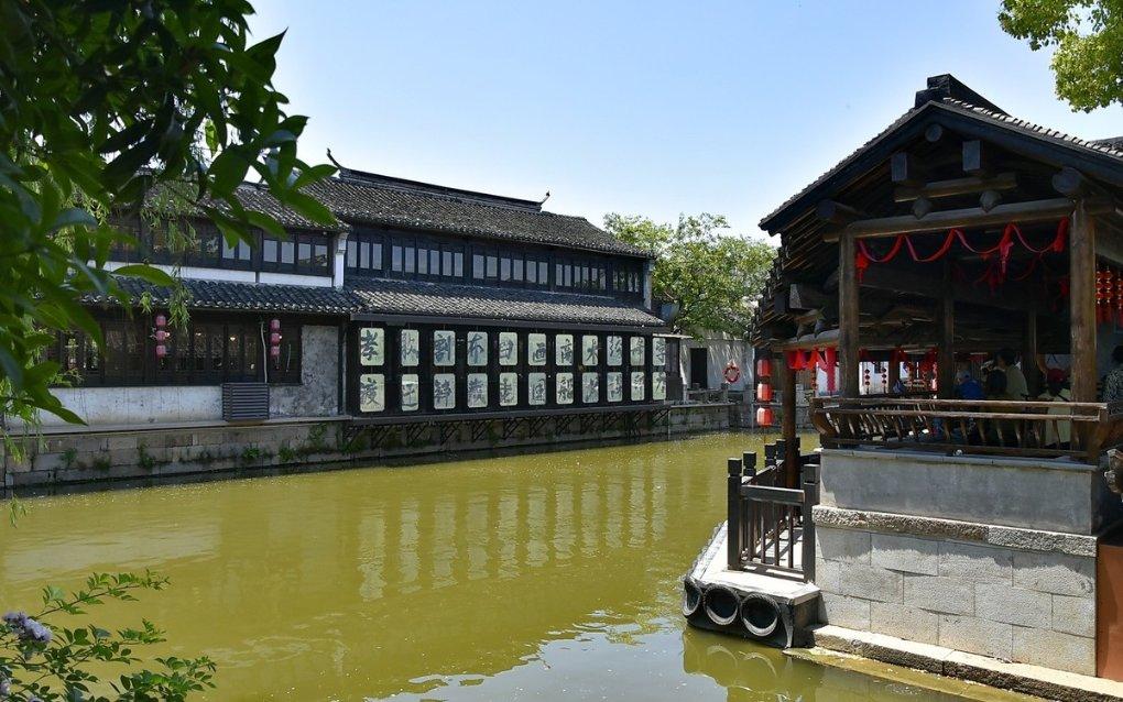 虫虫助手下载